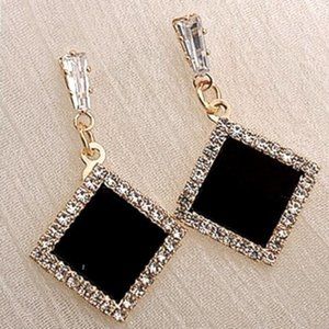 New 18k Gold Plated Cultured Onyx White Sapphire Drop Earrings